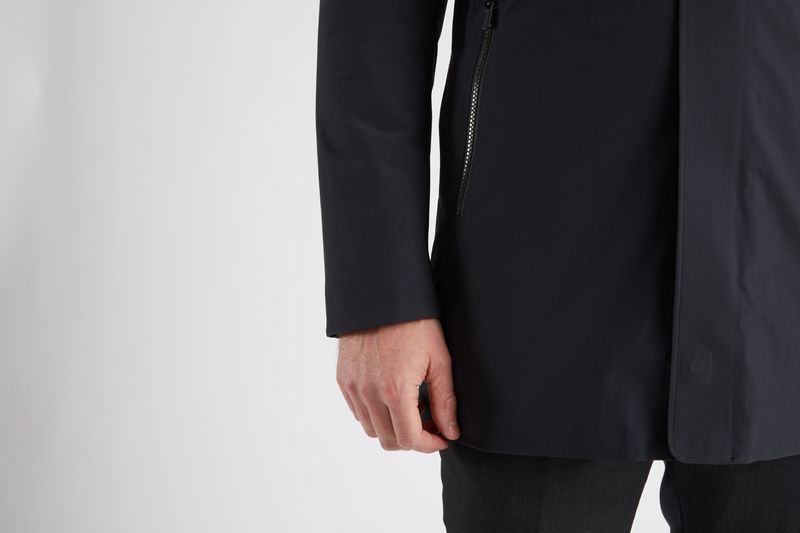 Regulator coat
